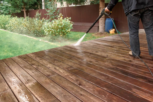Best Pool Deck Cleaning  in Hazlehurst, GA